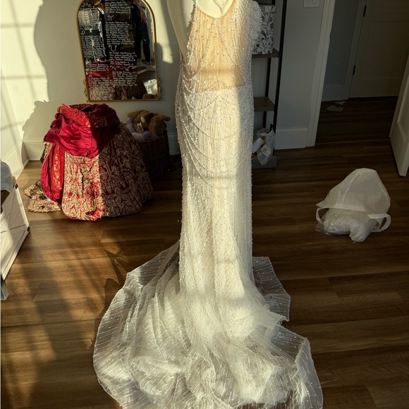 Elegant White Beaded Wedding Gown - Picture 4 of 13